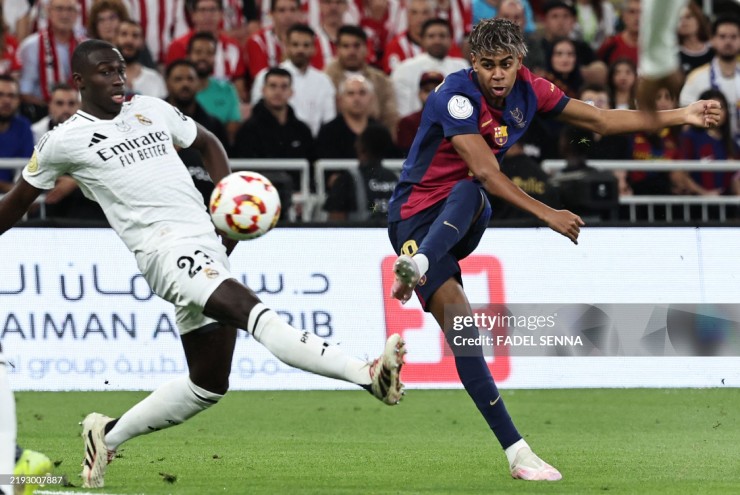 Barcelona Đại Thắng Real Madrid 5-2 Trong Trận Siêu Cúp Tây Ban Nha